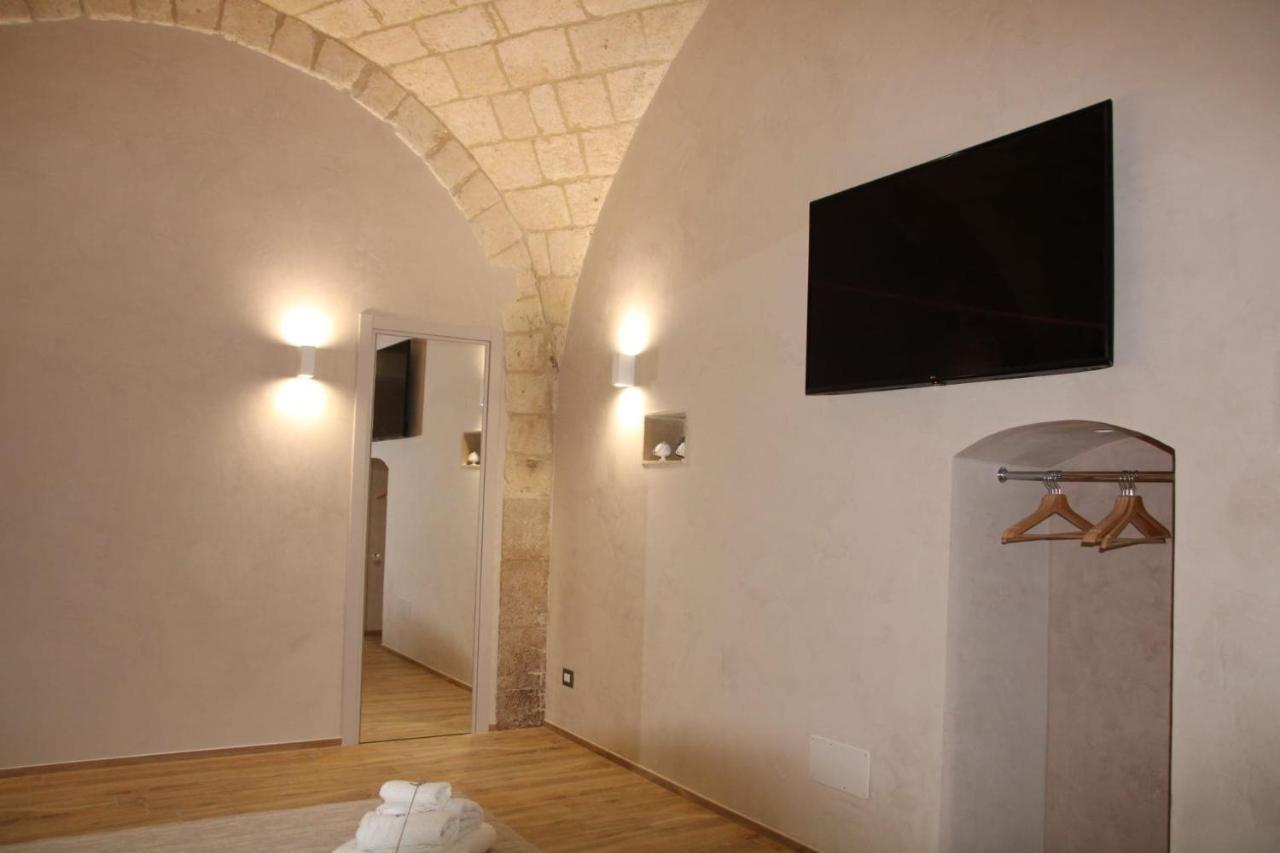 La Dimora Del Principe-Piano Terra Bed and Breakfast Trani Εξωτερικό φωτογραφία