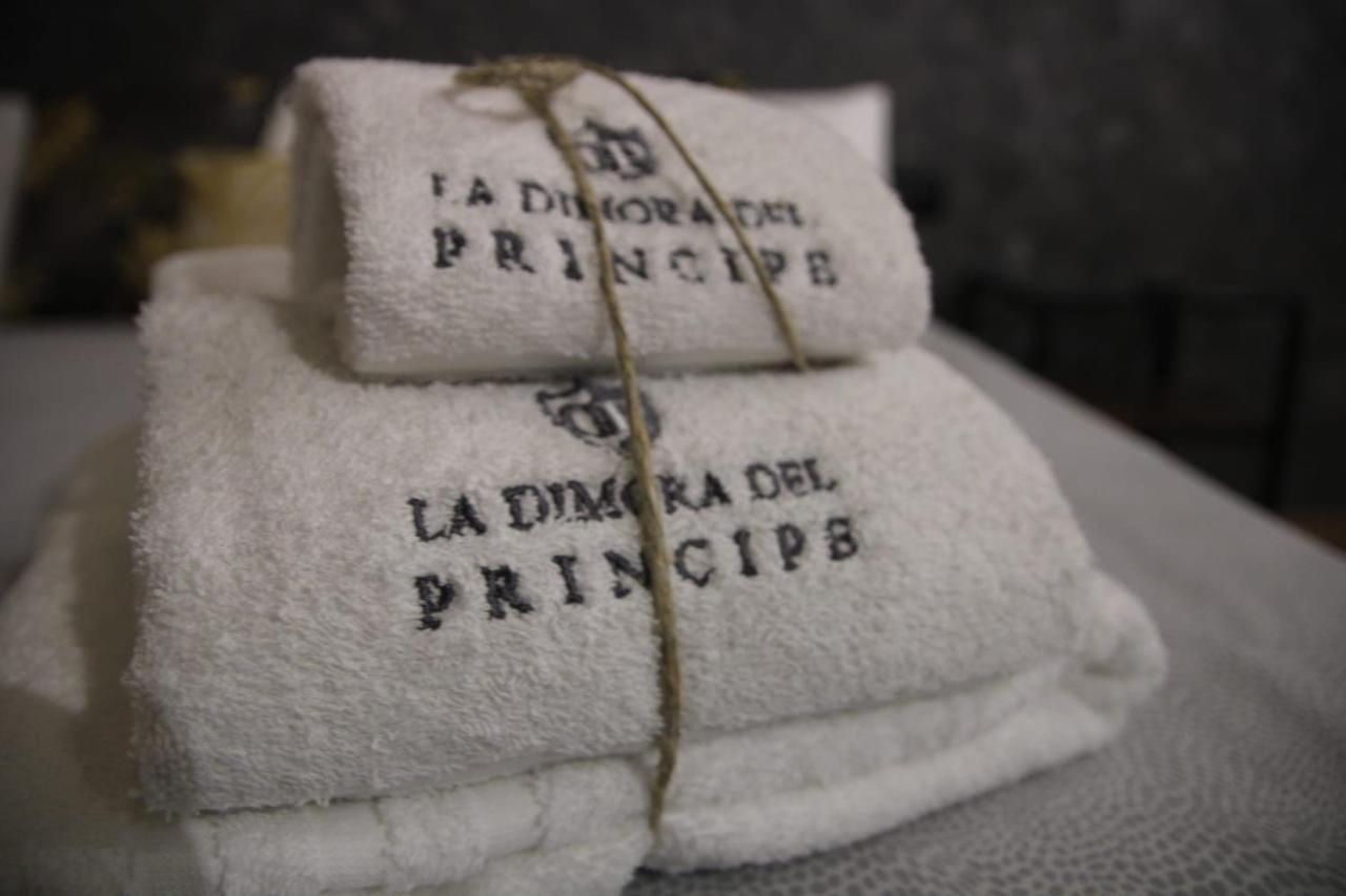 La Dimora Del Principe-Piano Terra Bed and Breakfast Trani Εξωτερικό φωτογραφία