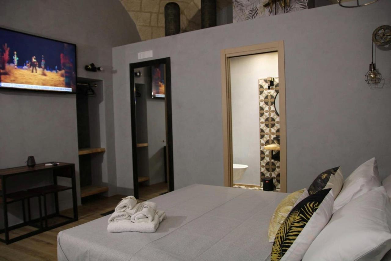 La Dimora Del Principe-Piano Terra Bed and Breakfast Trani Εξωτερικό φωτογραφία