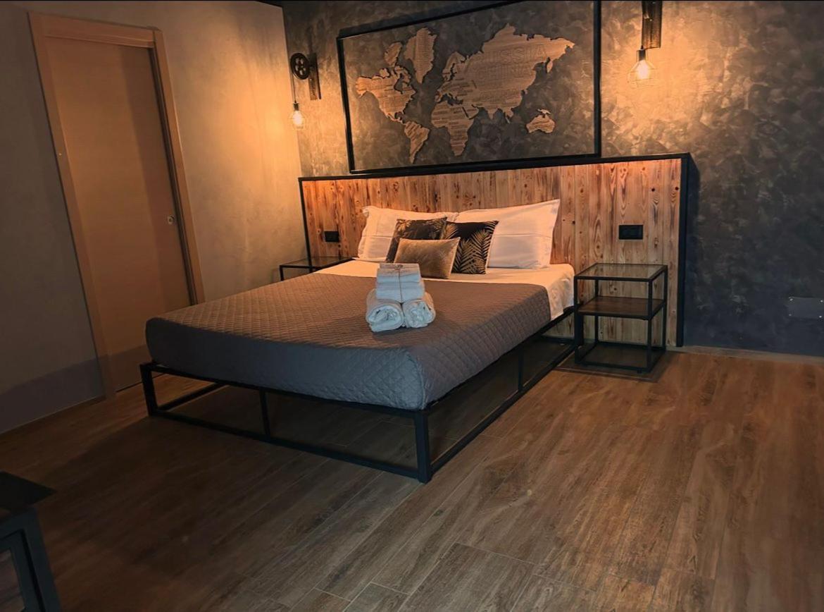 La Dimora Del Principe-Piano Terra Bed and Breakfast Trani Εξωτερικό φωτογραφία